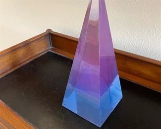 JONATHAN ADLER Medium Neo Geo Lucite Obelisk