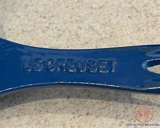 LE CREUSET Dark Blue 9" Skillet