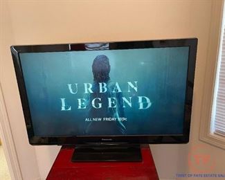 Panasonic TC-L37U3 37" Class VIERA U3 Series 1080p LCD TV