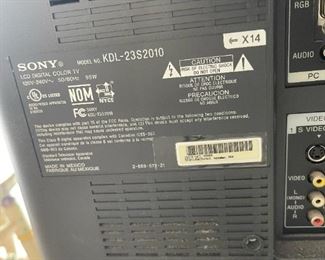 Sony Bravia S-Series KDL-23S2010 23-Inch LCD HDTV