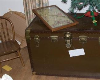 Steamer trunk from the 40's-50's