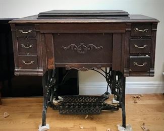 The Eldredge Antique Sewing Machine 