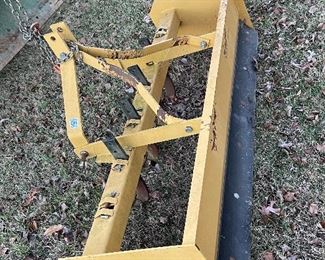 John Deere 5065E tractor implement (CountyLine Box Blade)