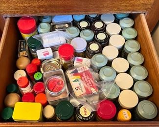 Drawer o' spices