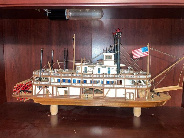 Artesania Latina 1/80 King of the Mississippi Paddle Steamer Wood Model Boat!