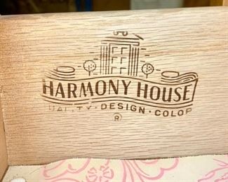 Harmony House Mid-Century label