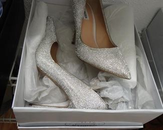 Steve Madden Gold Pumps 9.5