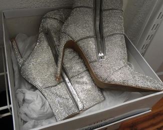 Steve Madden Gold Zip Boots Size 10