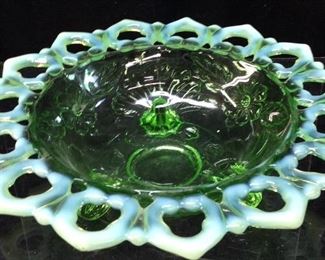 DEPRESSION GLASS RETICULATED IRIDESCENT CANDY DISH