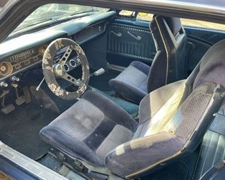 1965 FORD MUSTANG, 302 V8 4 SPEED MANUAL w HURST SHIFTER, 52,209 MILES ON ODOMETER, GARAGED FOR THE LAST 17 YEARS, ENGINE HAS COMPRESSION NEEDS TUNE UP, GAS TANK HAS SMALL LEAK, POWER STEERING, TIRES 80% TREAD, A/C WORKING,