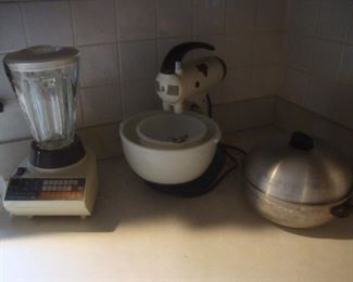 Sunbeam mixer, server oven