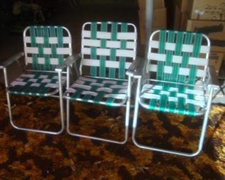 Folding aluminum lawn chairs
