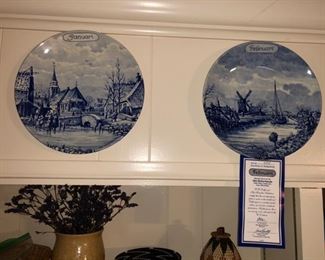 The first of a great plate collection! These are the 12 months of the year in traditional Delft.