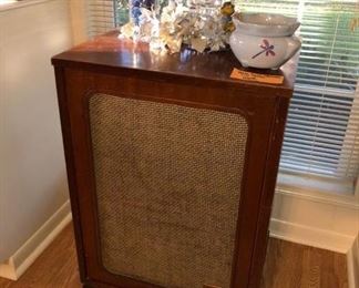 Vintage PILOT cabinet speaker