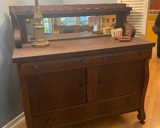 Outstanding antique "tiger oak" buffet with back-mirror!