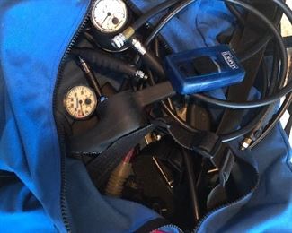 Diving equipment