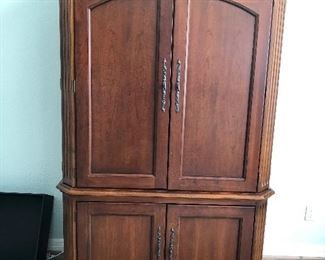 Armoire