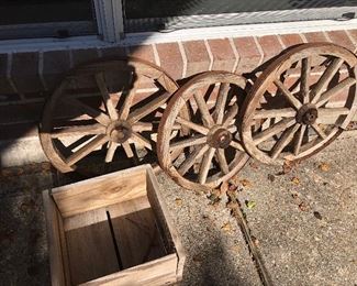 Wooden wagon wheels