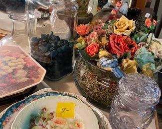 Victorian painted plates and bowls 