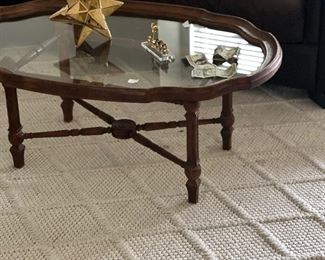 Drexel heritage coffee table $100