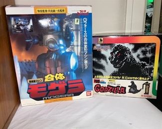 Some great vintage Japanese toys
