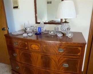 Matching dresser with mirror (Waterford lamp, pieces on top)