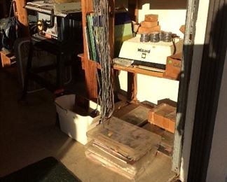 Stained glass equipment 