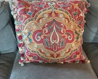 FL1:2 Pillows. Same fabric as on dining chairs