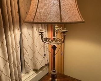 FL1Kitch, 1of2Lamps