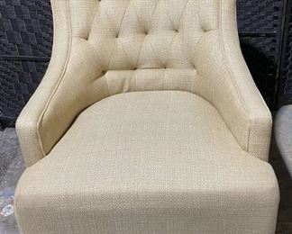 Nice Tufted Accent Chair Gold