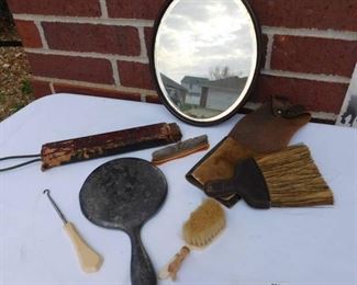 Vintage Grooming Items incl. Leather Strop