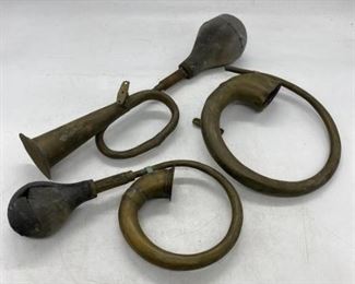 Antique horns
