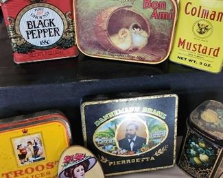 Mini Vintage Tins