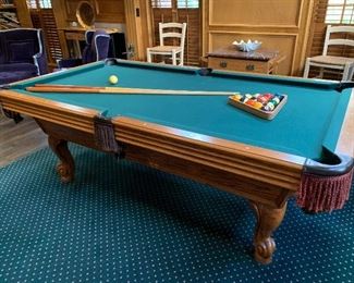 OLHAUSEN billiards/ pool table