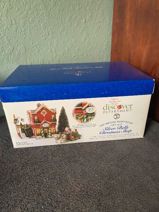 Hundreds of Dept 56 Villages & Accessories new in boxes and many retired! 