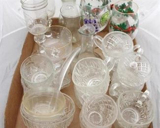 47 - Tray lot of assorted glass items
