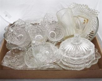 95 - Tray Lot Assorted Glass Items
