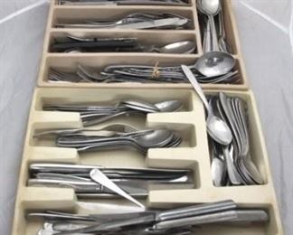 222 - 2 Trays assorted utensils
