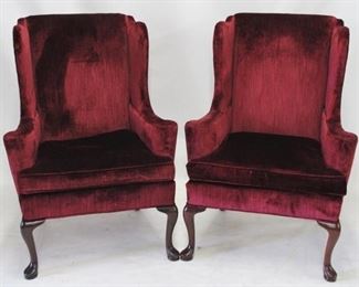 673 - Pair of Hickory Chair Queen Anne arm chairs 33.5 x 30.5 x 26
