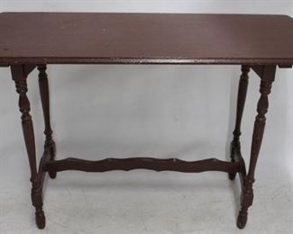 743 - Vintage mahogany carved sofa table 29 x 44.5 x 16.5
