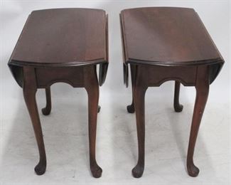 770 - Pair of Queen Anne Drop-Side End Tables 23 x 28 x 32
