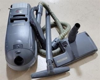 880 - Electrolux Renaissance Canister Vacuum does work - takes Style R Electrolux Bags
