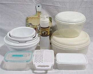 984 - Assorted kitchenware
