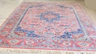 2274 - Lovely Karastan room size rug 8.7 x 12.1
