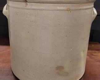 2380 - Vintage F H Cowden, Harrisburg, PA crock with handles 10 x 11 1/2 signed

