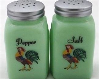 2430x - Pair Jadeite salt & pepper shakers w/ rooster 3 1/2"
