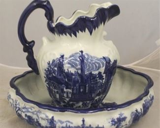 4076 - Blue & white transferware washbowl & pitcher set 14 x 16
