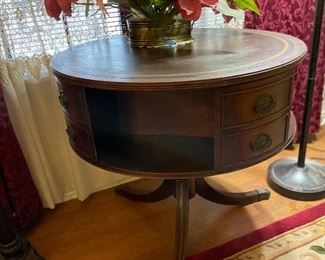 Drum table with book shelf -- Outstanding antique