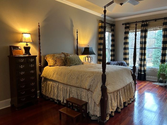 Estate moving tag sale, quality furniture,... starts on 11/18/2022