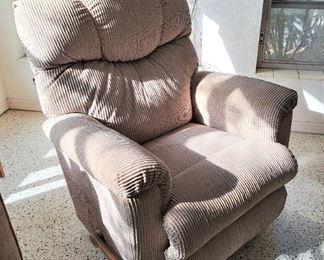 LAZYBOY RECLINER
